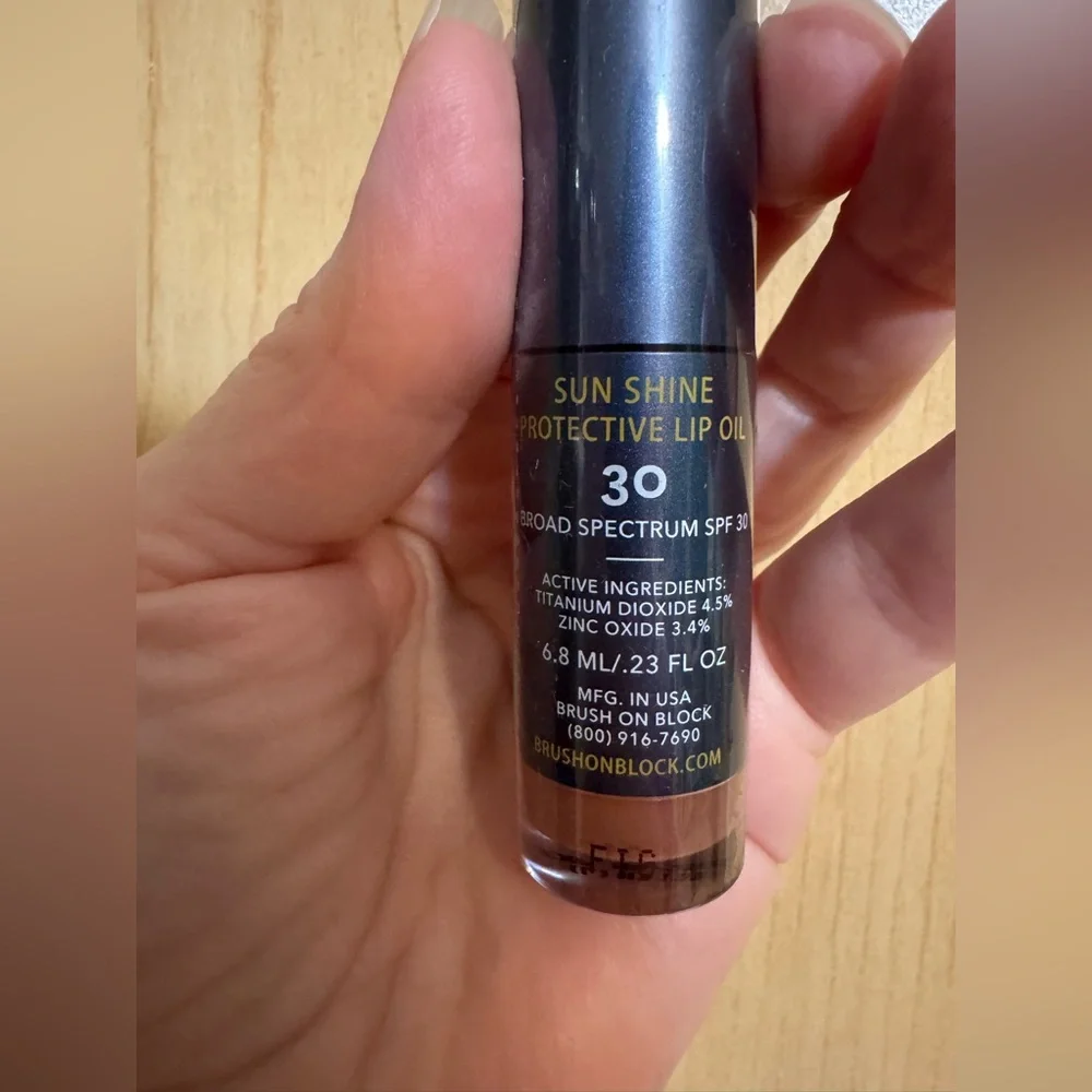 Brush On Block Fig Lip Oil